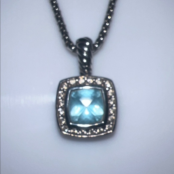 David Yurman Petite Albion Pendant Necklace in Sterling Silver with blue Topaz - Picture 17 of 17